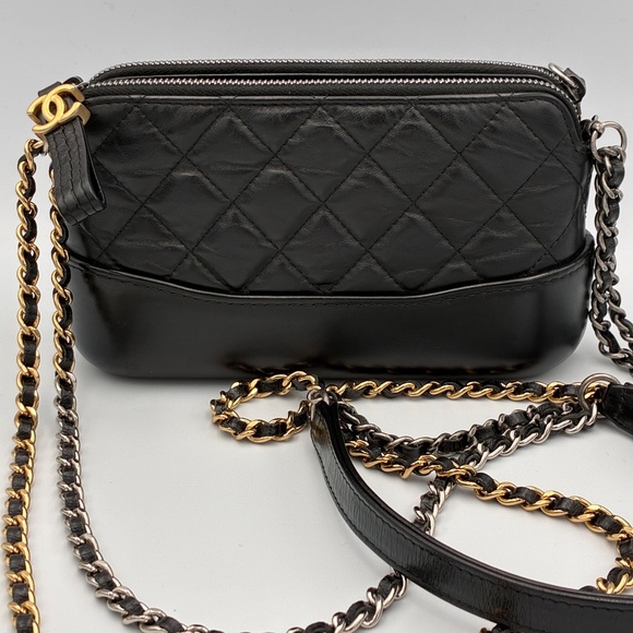 Chanel Mini Gabrielle - Picture 4 of 16